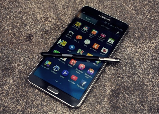 Best Smartphones Available Now  Top 10 6. Samsung Galaxy Note 3